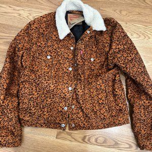 Levi's LEOPARD PRINT ORIGINAL SHERPA TRUCKER JACKET